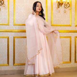 Rose Zehra Anarkali