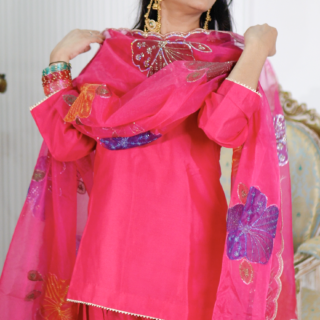 Zareen Magenta Farshi Suit